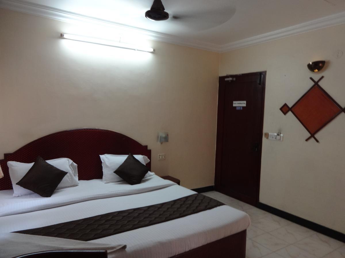 Hotel Sky Park